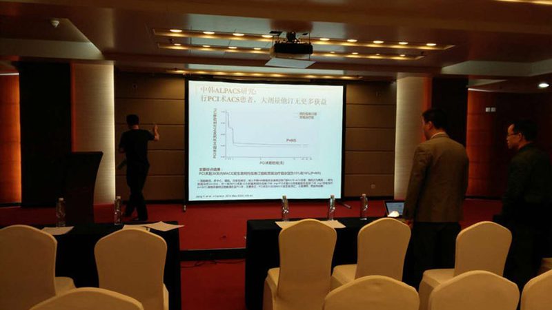 上海职业培训机构费用背后的考量因素