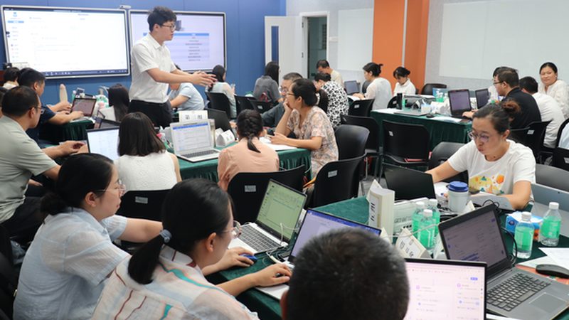 建筑行业建造师培训报名流程详解